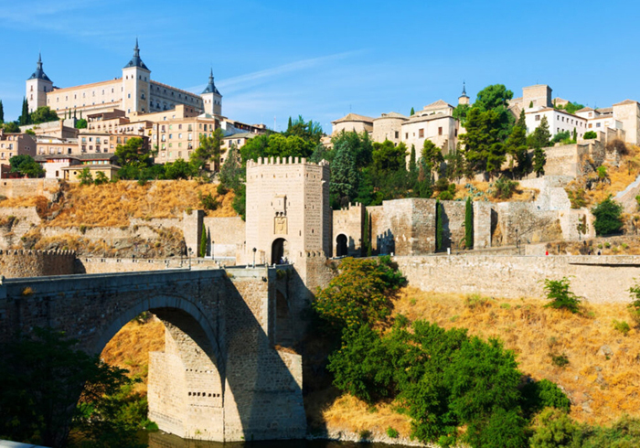 西班牙的魅力不在于景点，而在于空气里那种特殊的密度