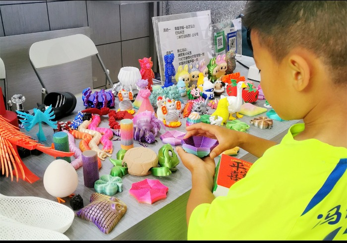 商场里的“科技盛宴”， 见证祖国科技民生温度